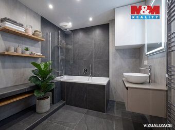 Nabízíme k prodeji rodinný dům o dispozici 4+1 v obci Světlá