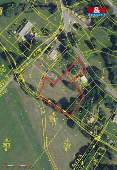 Nabízíme k prodeji exkluzivní pozemek o rozloze 3107 m² v ma