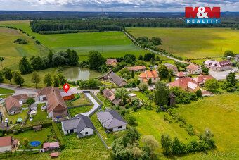 Nabízíme k prodeji rodinný dům v malebné a klidné části obce