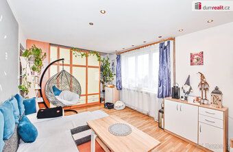 , Ve výhradním zastoupení majitele, nabízím bytový dům o čty