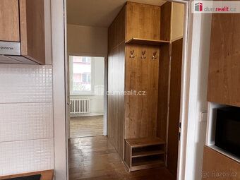 Cena včetně odměny zprostředkovatele a právních služeb. Rych
