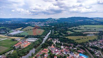 Nabízíme na prodej stavební pozemek o výměře 976 m2, Poříčí 