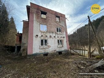 Ve výhradním zastoupení majitele si Vám dovolujeme nabídnout