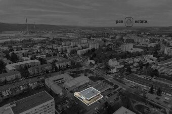 Nabízíme k pronájmu samostatný sklad / příruční sklad s přís
