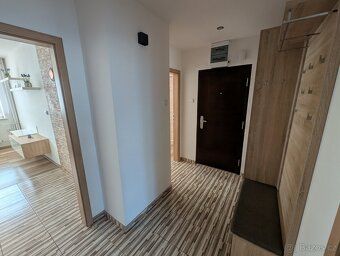 Nabízím k pronájmu byt o dispozici 2+1 v obci Letonice. Byt 