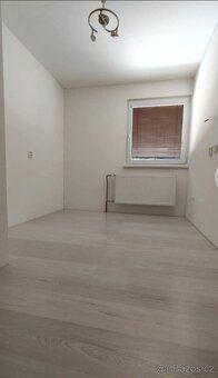 Prodám řadový rodinný dům 294m² typu 