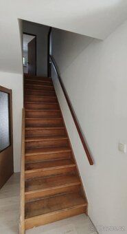 Prodám řadový rodinný dům 294m² typu 
