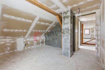 Nabízíme k prodeji atraktivní rodinný dům o velikosti 4+kk s