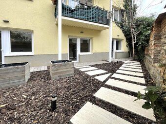 Prodej bytu 1+kk s terasou, 20 m² – Brno, ul. Špitálka Nabíz