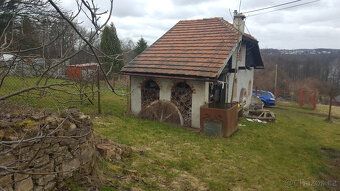 Na Kostelci v Těrlicku mam pozemek na prodej. Jižní svah. Na