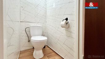 K pronájmu nabízíme světlý byt 2+kk 42,9 m². Byt je ve 4. pa