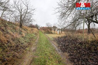 Nabízíme k prodeji slunný pozemek k bydlení o výměře 1 545 m