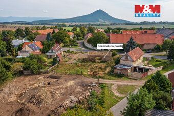 Jsou stavební pozemky, kde začínáte od nuly a pak ty, kde ji