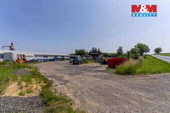 K prodeji nabízíme komerční pozemek o ploše 1429 m2 v Kovalo