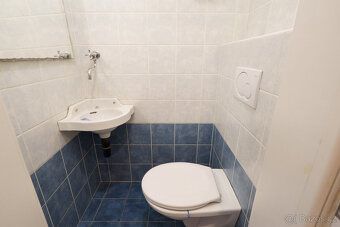 Nabízíme k dlouhodobému pronájmu kompletně vybavený zrekonst