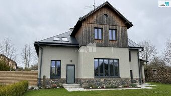 , Dovoluji si nabídnout ke koupi rodinný dům v obci Smrčná n