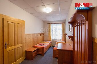 Nabízíme Vám k prodeji horský hotel Radegast, který se nachá