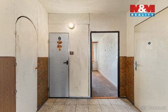 Nabízíme k prodeji byt 1+1 o velikosti 38 m² s lodžií 5m2 ve