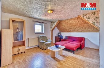 Prostorný dům/hotel s velkým potenciálem – vhodný pro podnik