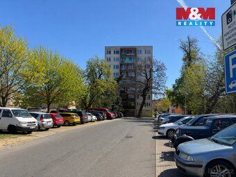 Nabízíme k prodeji slunný byt o dispozici 2+kk, který byl pr