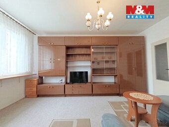 Nabízíme pronájem prostorného bytu 3+1 o užitné ploše 74 m² 