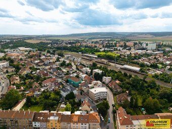 Ev.č. E1378V044-1 Exkluzivně Vám nabízíme k pronájmu rodinný