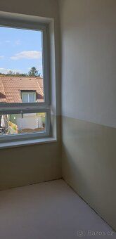 Pronájem bytu 1+1, 40 m², Králův Dvůr – Počaply, parkování v