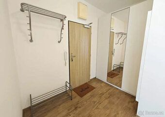 Nabízíme k pronájmu byt 2+kk o celkové ploše 64 m2 s balkóne
