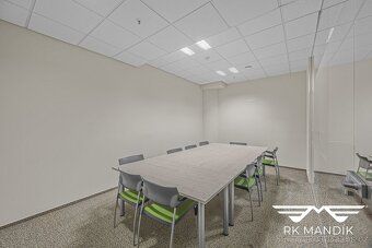 Ev.č. 720 Nabízíme k podnájmu reprezentativní kancelářské pr