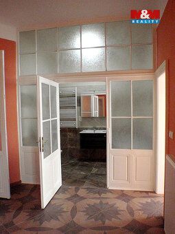 Pronájem bytu 3+kk o celkové rozloze 119m2. Byt se nachází v