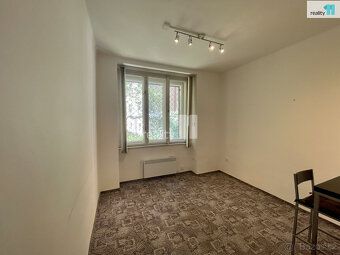 , Prodej ateliéru s parametry bytu dispozice 2+kk o celkové 