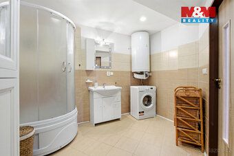 Hledáte stabilní investici do nemovitostí? Nabízíme k prodej