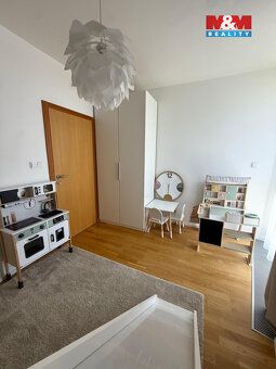 Nabízíme k pronájmu krásný světlý byt 3+kk o celkové výměře 