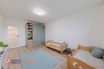 V klidné a velmi příjemné části obce Přáslavice, nabízím k p