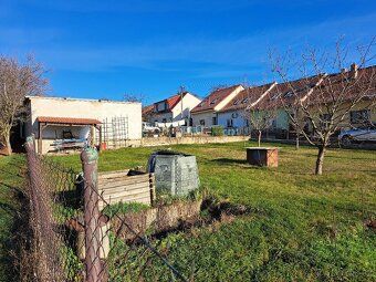 Nabízíme ke koupi stavební pozemek o výměře 481 m² se staveb