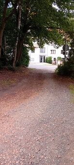 Nabízím dlouhodobý pronájem garáže u Jinonické ulice v Praze