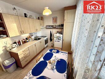 Ev.č. 02095 Nabízíme k prodeji slunný byt 2+1 v Mariánských 