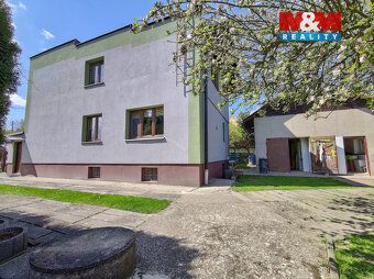 Nabízíme k prodeji prostorný rodinný dům situovaný v klidné 
