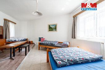 Pronájem samostatného rodinného domu v centru obce Odunec. J
