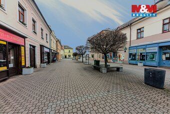 Nabízíme k pronájmu komerční prostor o užitné ploše 55 m² v 