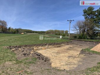 3.800 Kč/m2, Prodej stavebního pozemku o výměře 1.126 m² v o