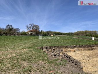 3.800 Kč/m2, Prodej stavebního pozemku o výměře 1.126 m² v o