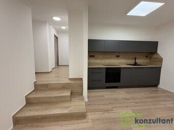 Ev.č. 01100 VÁŠ KONZULTANT REALITY nabízí k pronájmu moderní