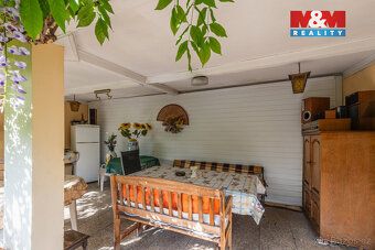 Nabízíme k prodeji luxusní dvougenerační vilu v prestižní čt