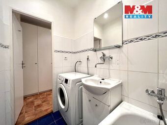 Nabízíme k pronájmu útulný byt o velikosti 1+1 s balkonem, s