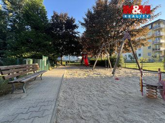 Nabízíme k pronájmu útulný byt o velikosti 1+1 s balkonem, s