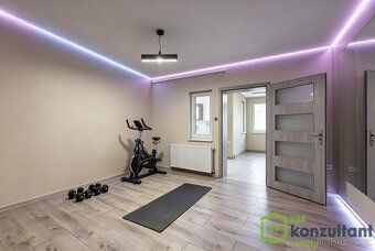 Ev.č. 01099 Hledáte prostorný dům, který nabídne komfortní r