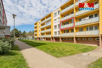 Nabízíme k prodeji slunný byt o dispozici 4+1, ve druhém nad