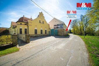 Nabízíme k pronájmu komerční prostor o ploše 98 m² v Albrech
