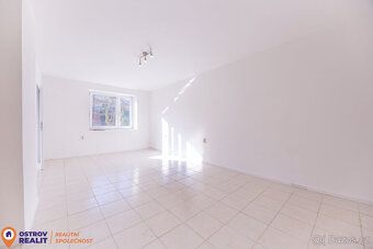 V obci Ruda nad Moravou nabízíme prodej části rodinného domu